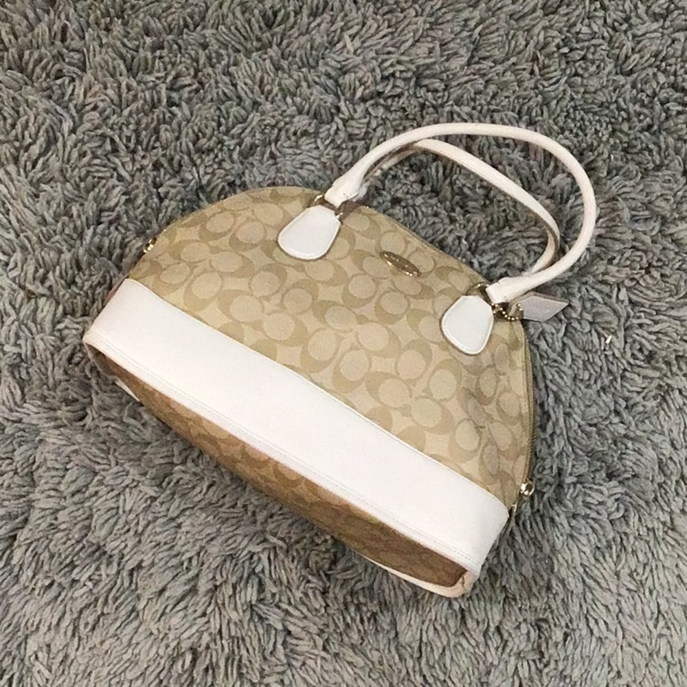 Coach off white purse and wallet